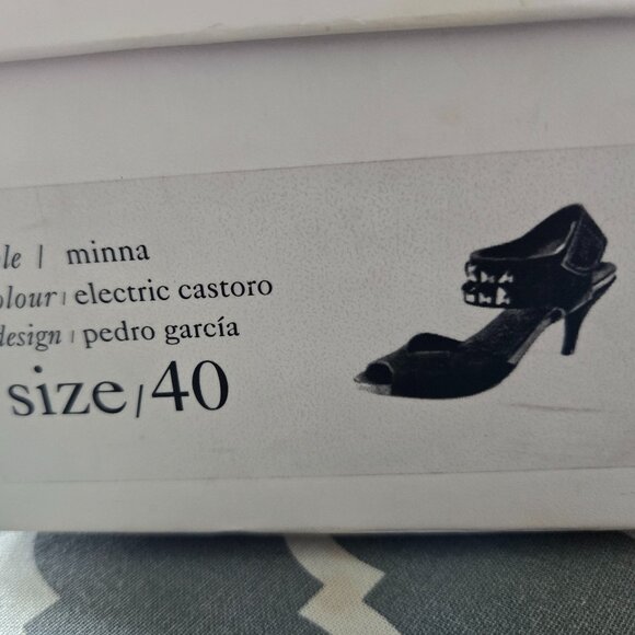 PEDRO GARCIA ROYAL BLUE SUEDE PEEP - TOE SANDALS (SIZE - 40) - Picture 10 of 15